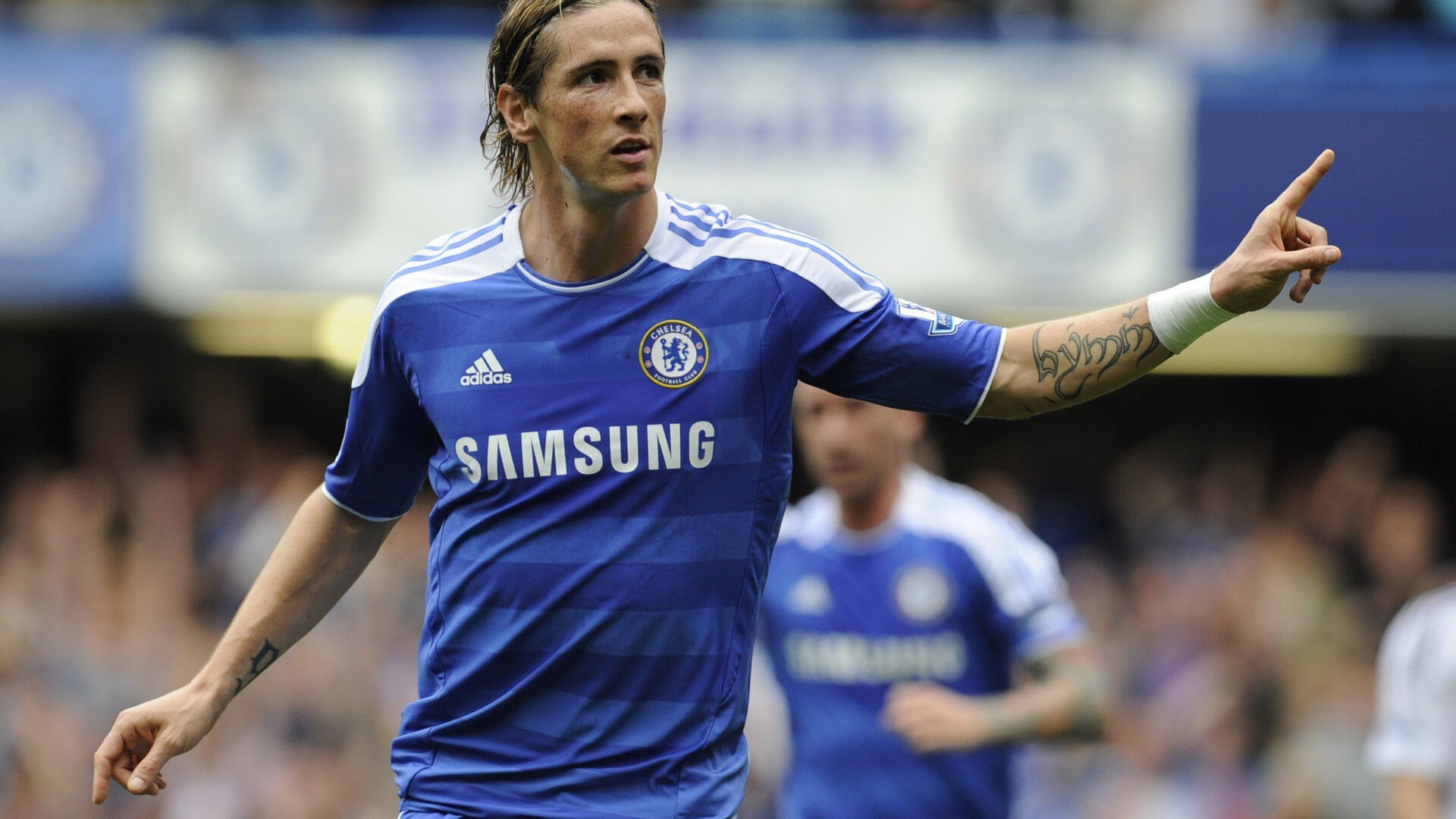 开云体育-轻如鸿毛的胜利，当哈斯轻取法拉利，塞恩斯用另一种方式刷新纪录